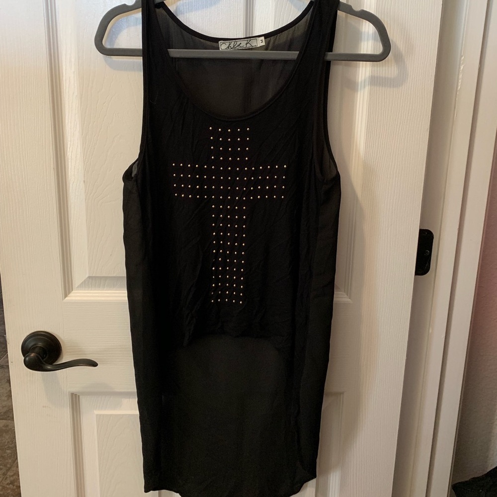 Cross stud top